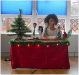 Trzej Królowie z  darami u Jezuska